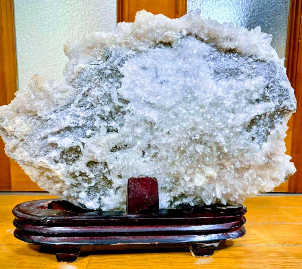 サ*ン様 特大 水晶?クラスター　原石 置物　台座付き　4.4kg