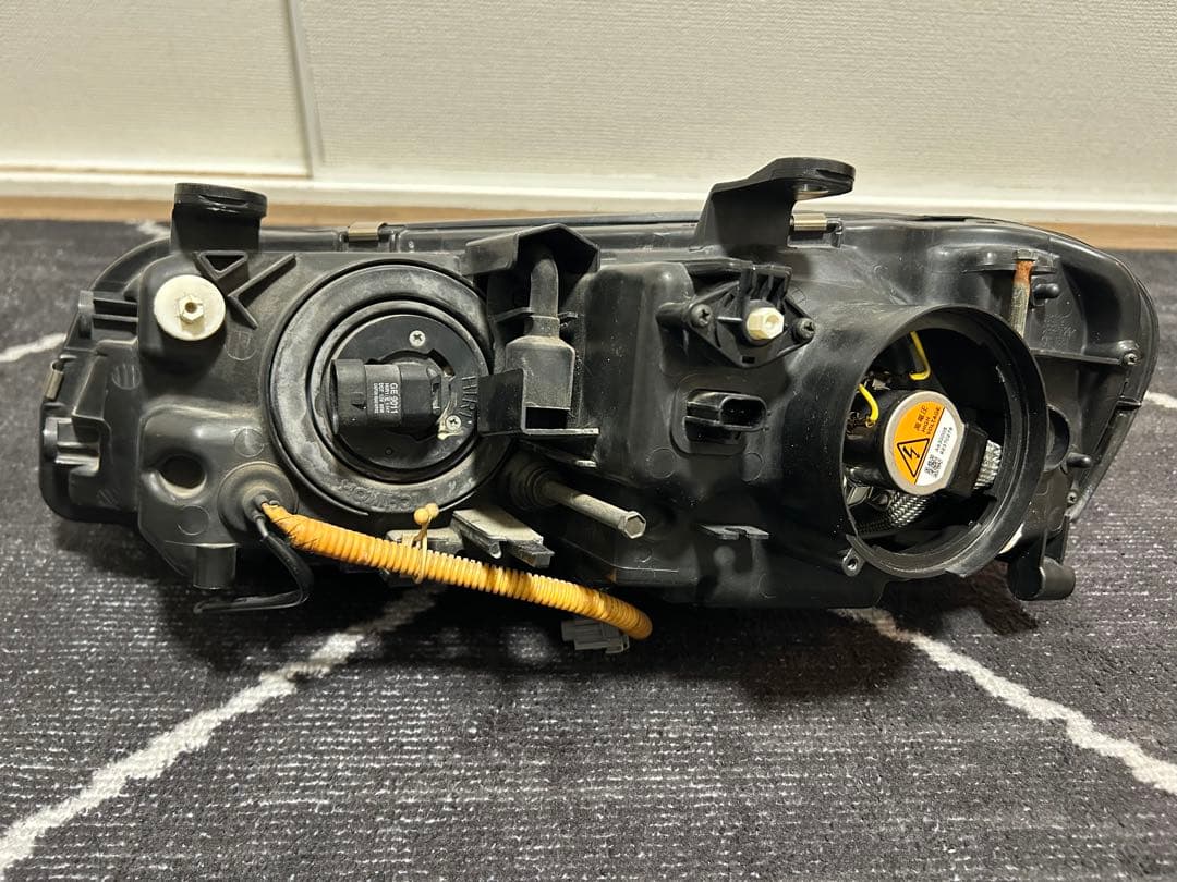 日産スカイラインER34 R34左右ヘッドライト