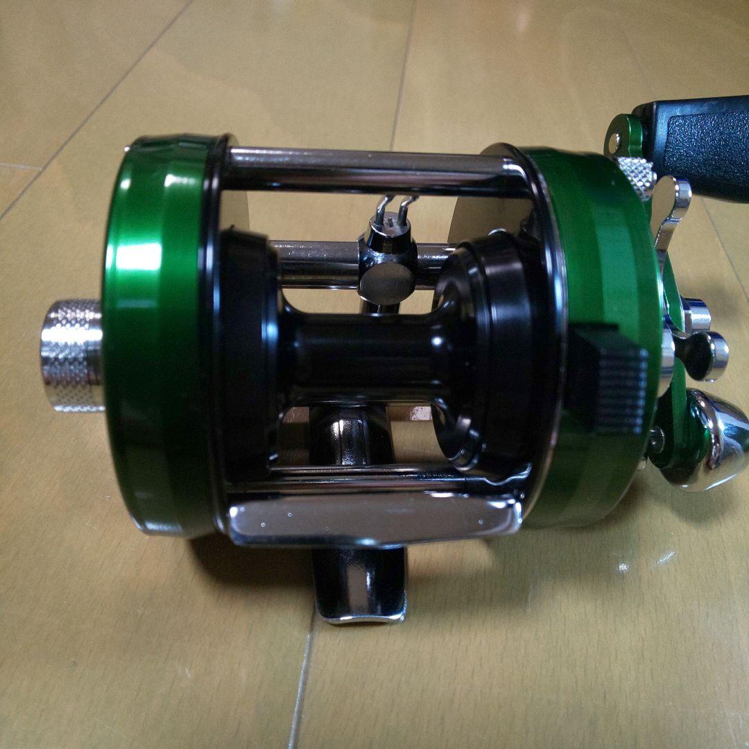 ABU アンバサダー 2500CI グリーン 希少【新品・未使用】 箱・付属品付