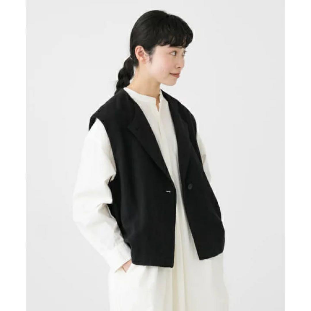 2024 かぐれ　リネンレーヨンベスト　黒