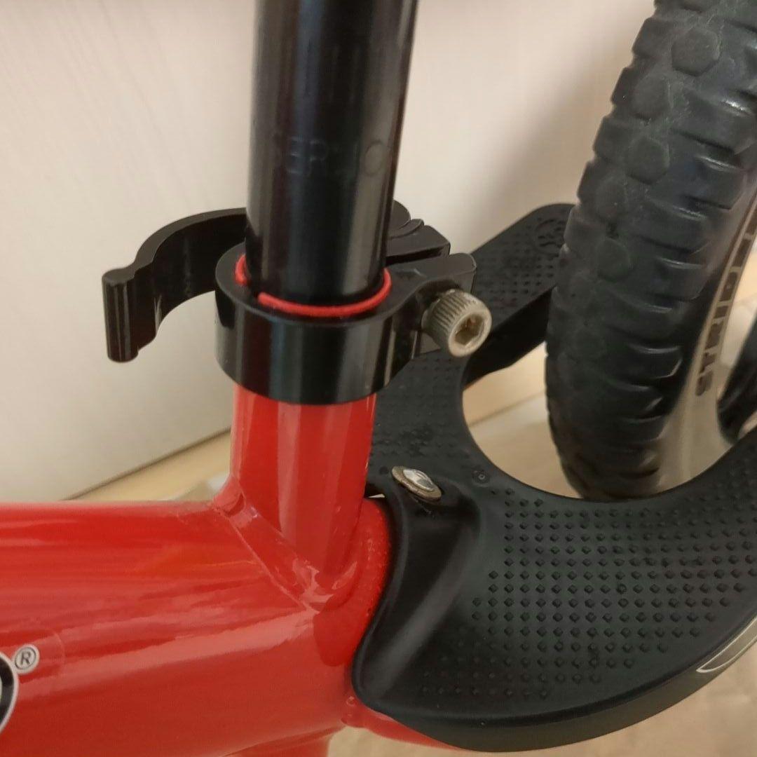 （箱・説明書・袋あり）ストライダースポーツモデル赤