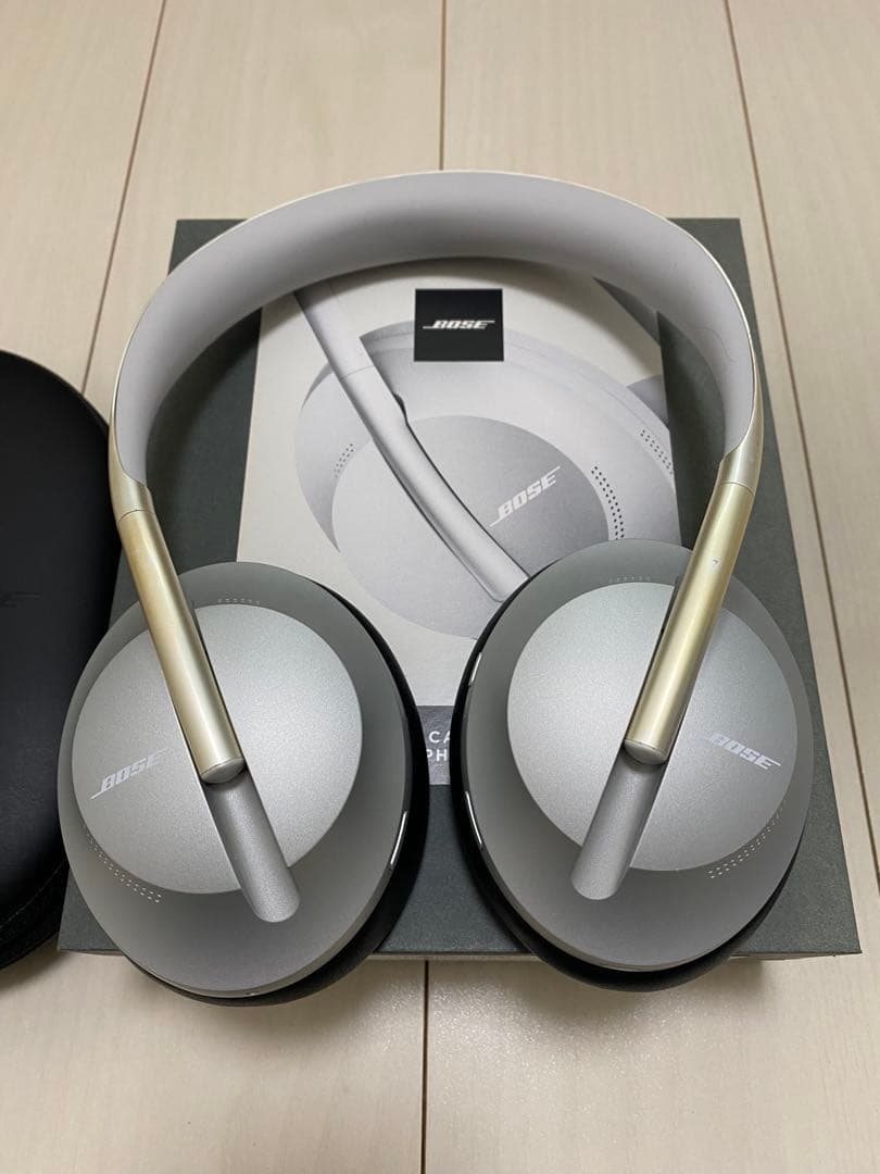 ヘッドホン BOSE NOISE CANCELLING HEADPHONES 700