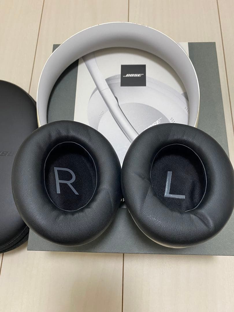 ヘッドホン BOSE NOISE CANCELLING HEADPHONES 700