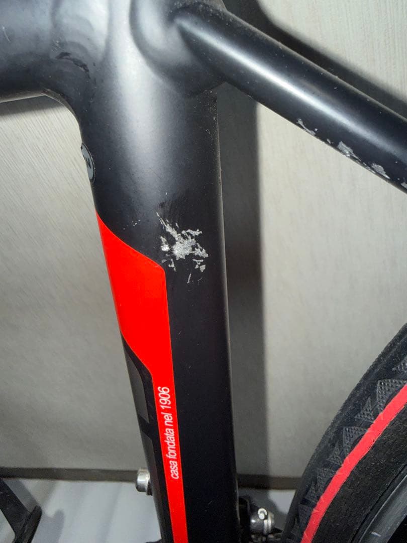 ウィリエール　Wilier フルカーボン　ロードバイク　105 完成車