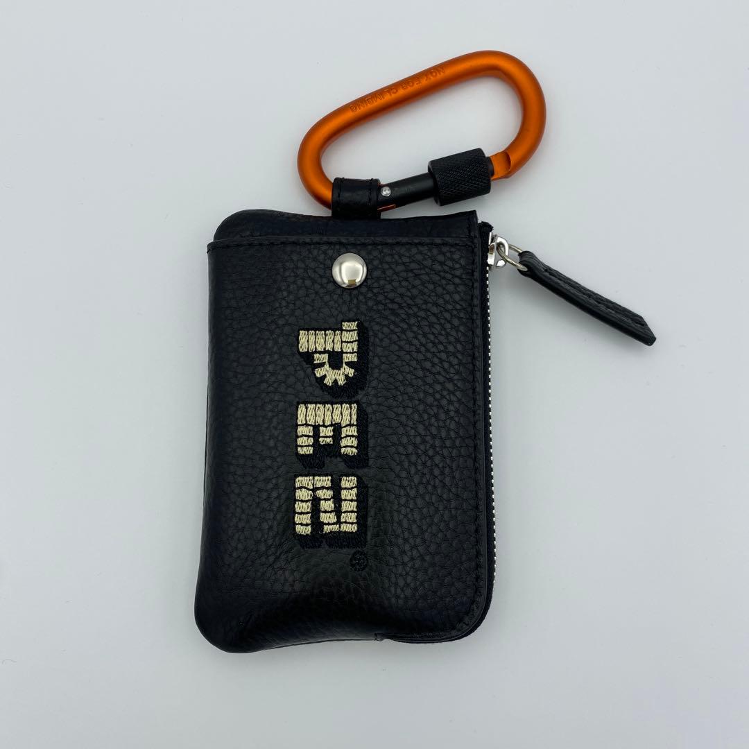 【PEZ(ペッツ) ×ear】《牛革》カラビナ付きパス＆キーケース　ブラック