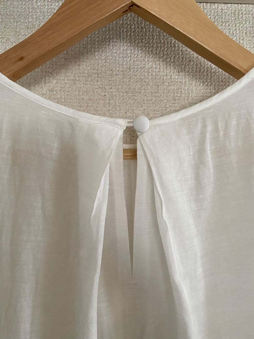 yuni recycled cotton tuck ワンピース ホワイト