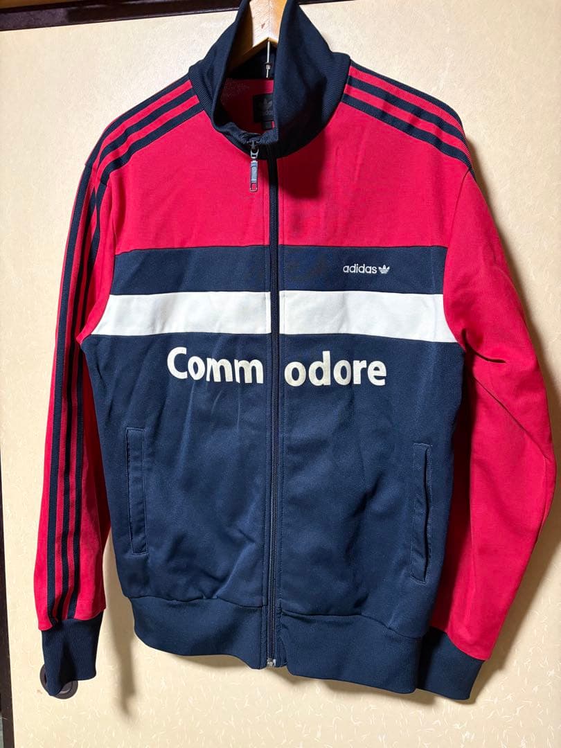 adidasFCバイエルン・ミュンヘンのトラック