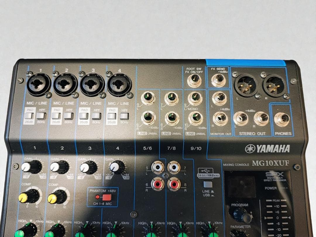 YAMAHA アナログミキサー MG10XUF（美品・付属品完備）