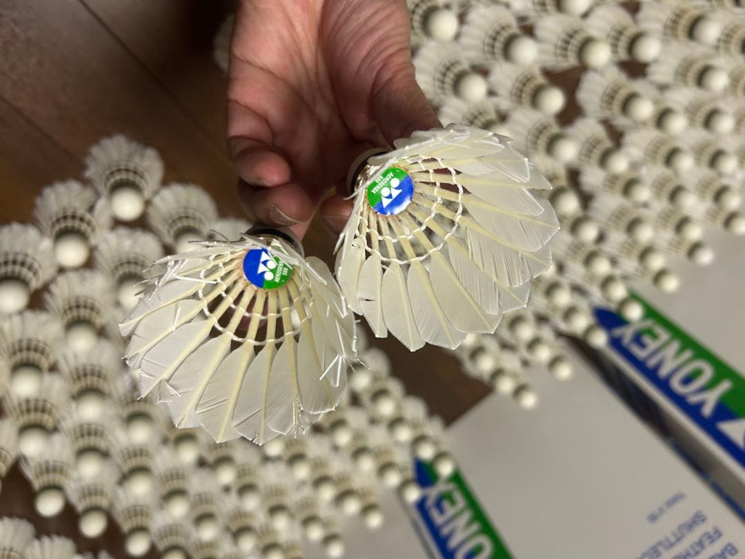 YONEX バドミントン中古シャトル　エアロセンサー600 260球　ヨネックス