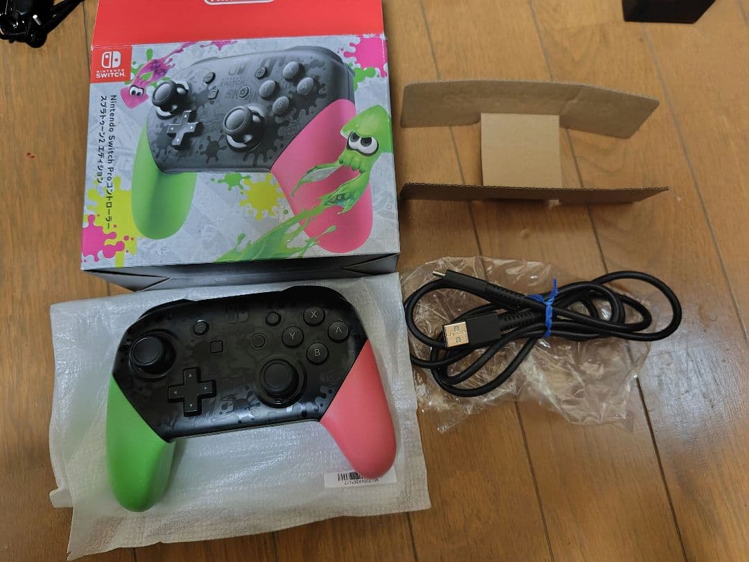 Switch Nintendo Switch　本体　純正プロコン付