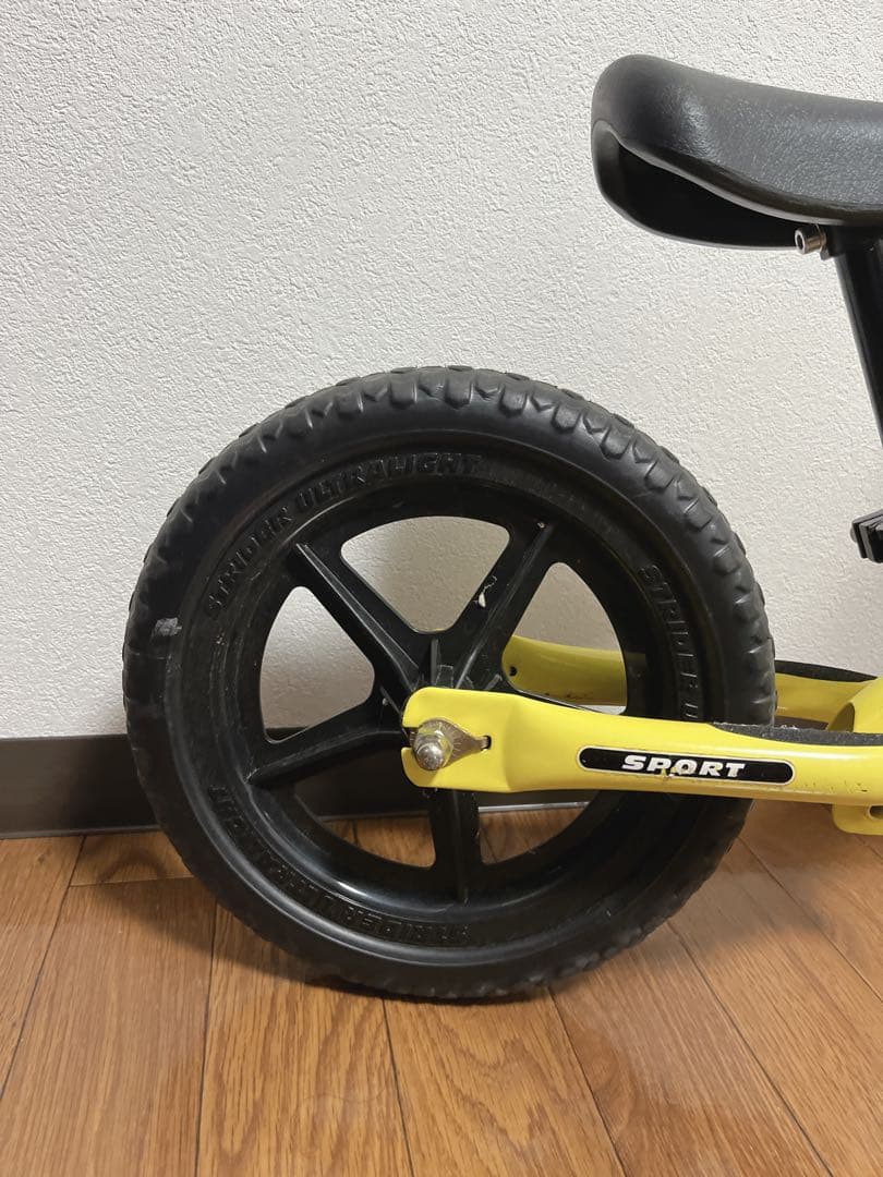 【極美品】STRIDER SPORT イエロー 黄色 12インチ