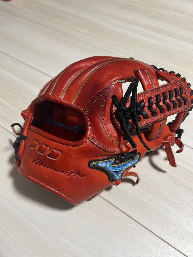 【ウーパールーパー】ミズノプロ　硬式　内野用　ダイバーシティブルー