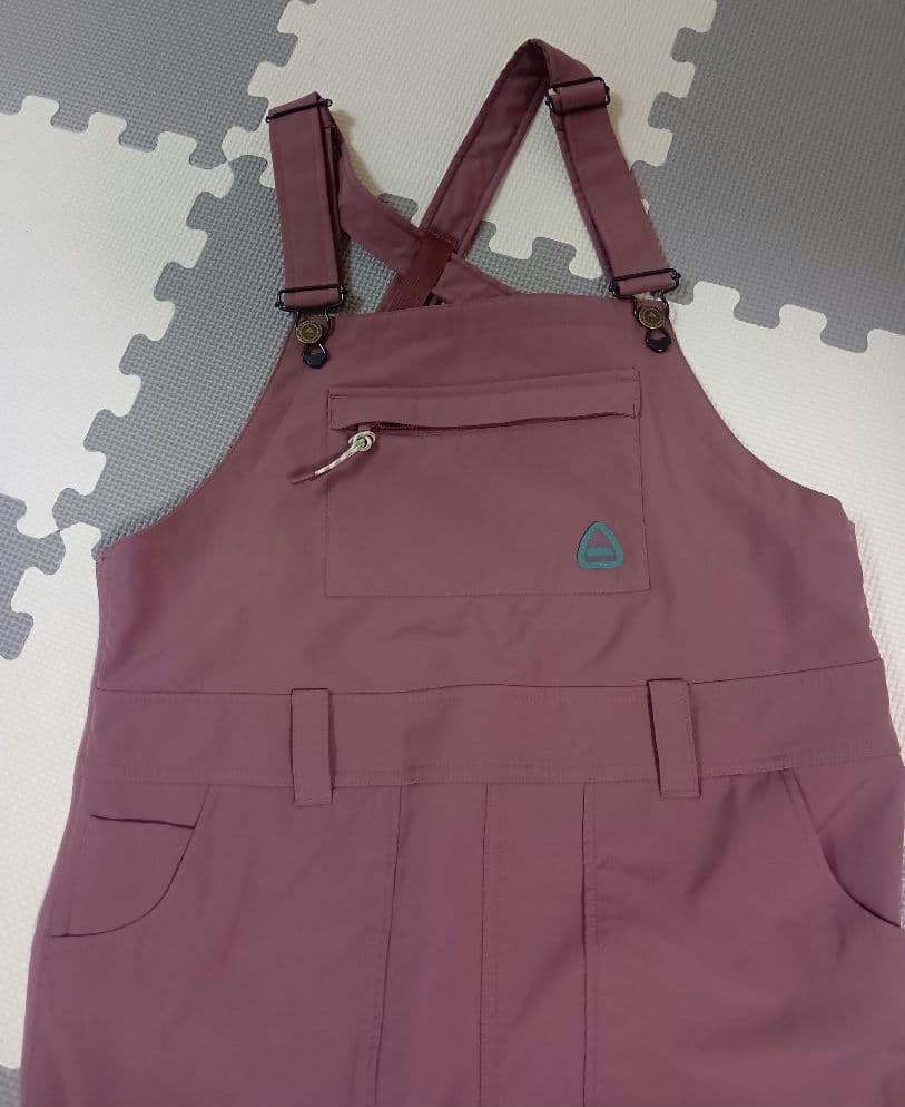 女性Mサイズ(日本L相当)BURTONビブパンツ スノーボードウェア バートン