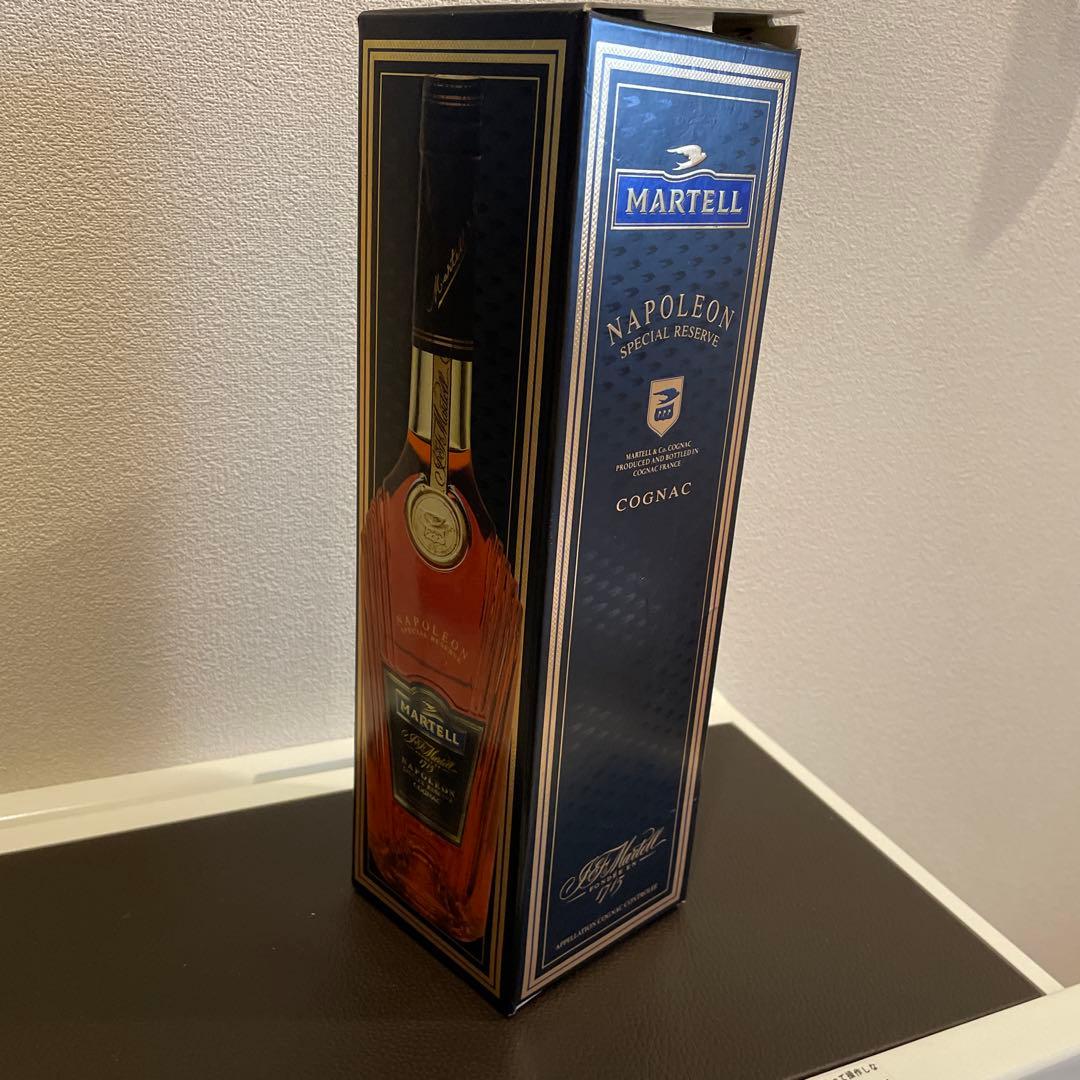 MARTELLナポレオン　SPECIAL RESERVE コニャック 700ml