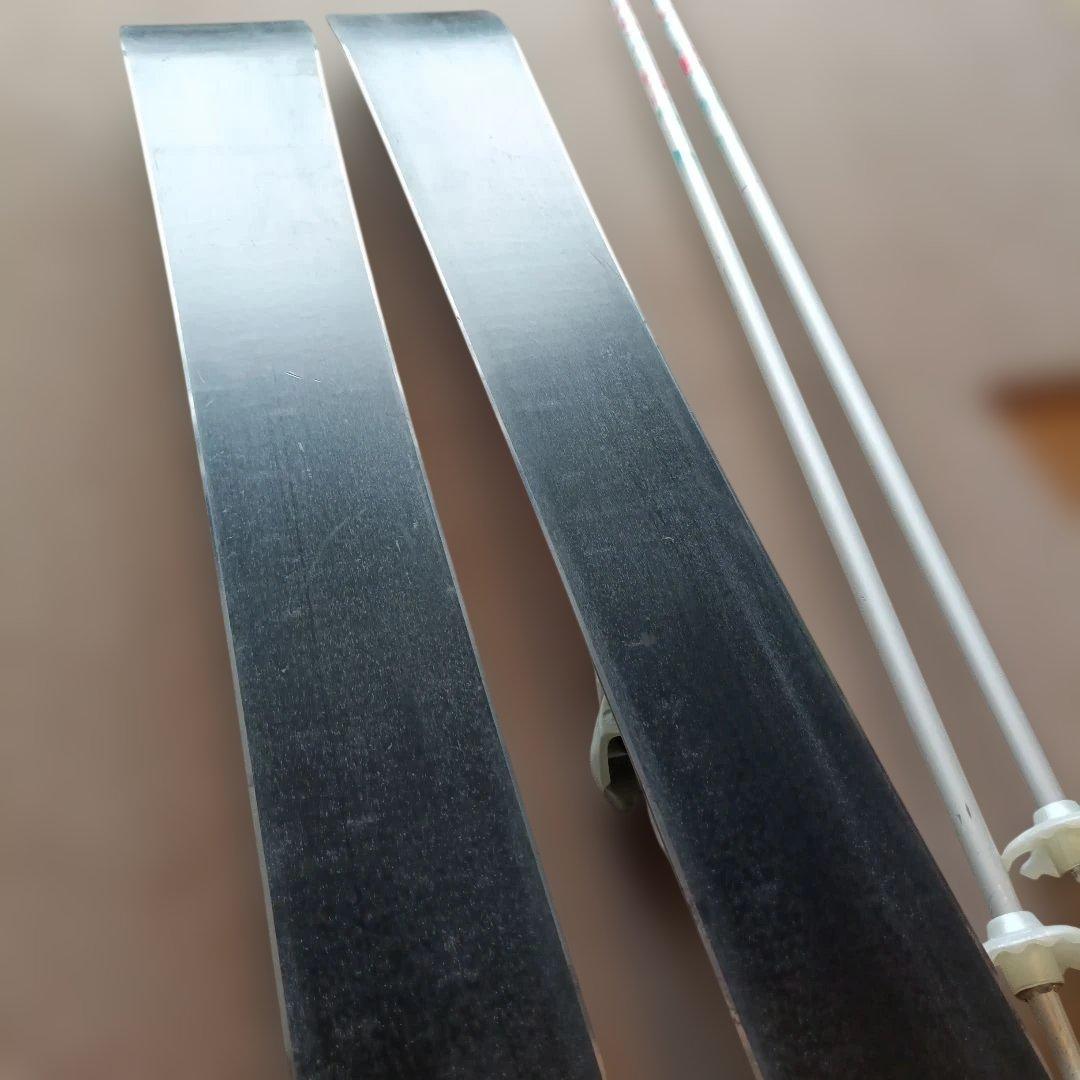 【高学年用】ダイナスター スキーセット板130cm、ブーツ23.0、ストック付き