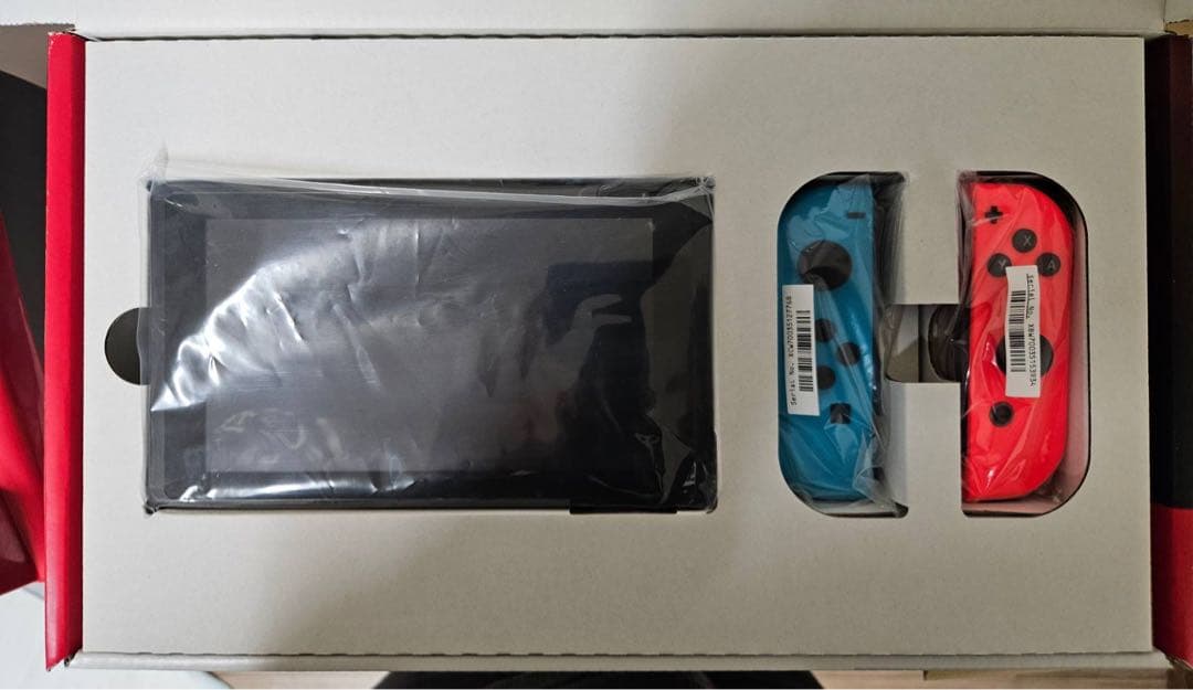 【美品】使用期間少 Nintendo Switch
