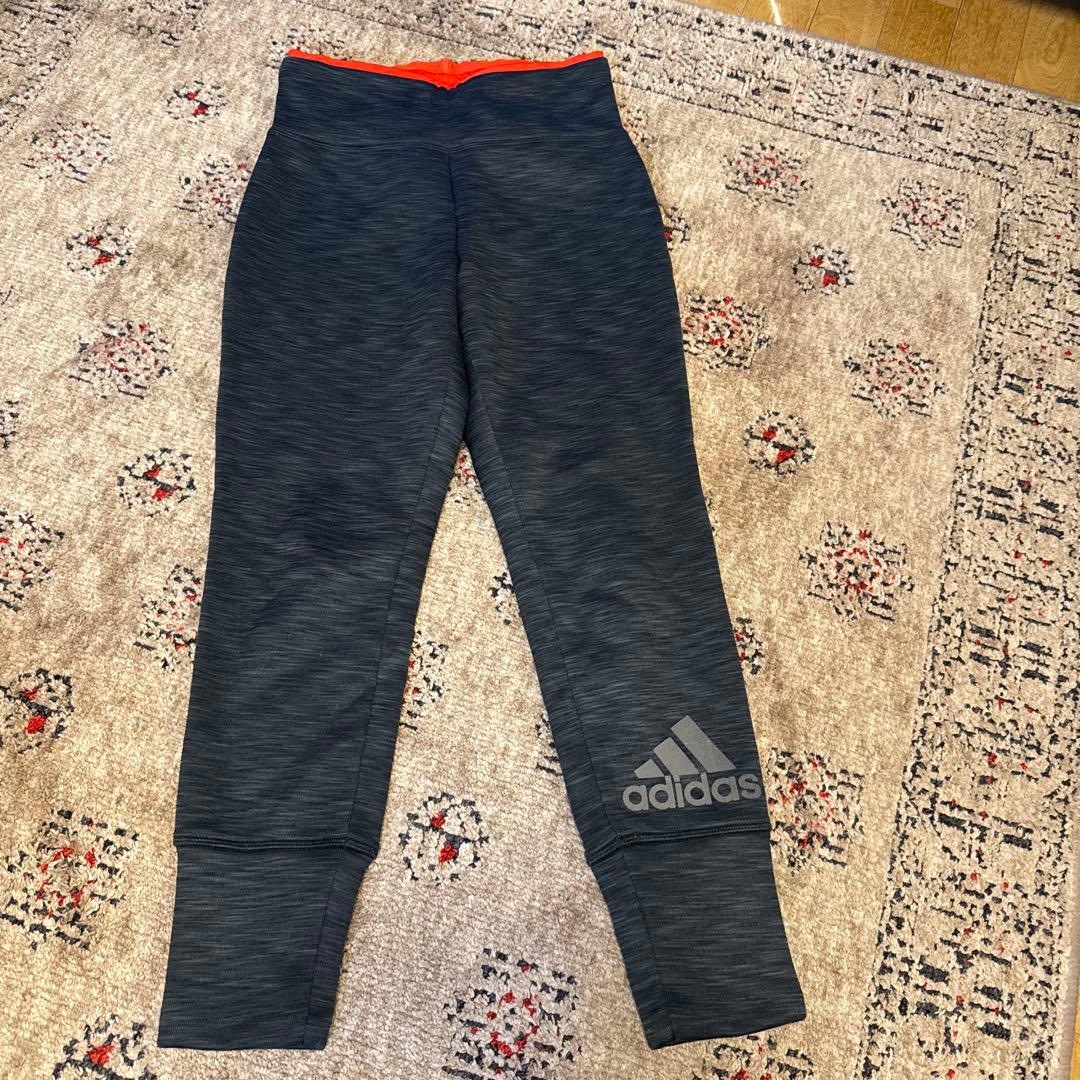adidas フード付きジャージ上下セット オレンジ　裏起毛　Sサイズ