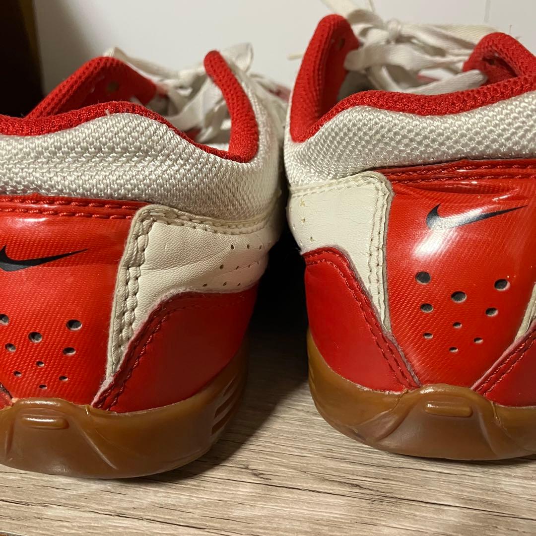 3F 【希少】NIKE ナイキ ベッキ フットサルシューズ（インドア用）廃盤品