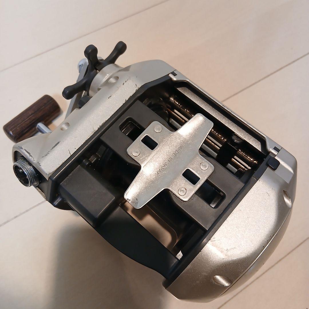 RYOBI　リョービ　電動リール　アドベンチャー 電動 SS900