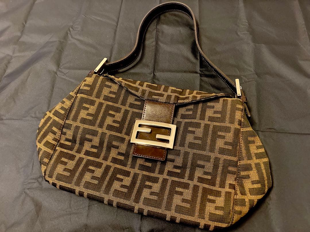 フェンディ FENDI ズッカ柄　マンマバケット