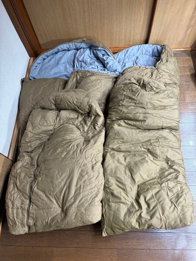 本日割引！　バンドック　シュラフ　2個セット　検）キャンプ　焚き火　寝袋