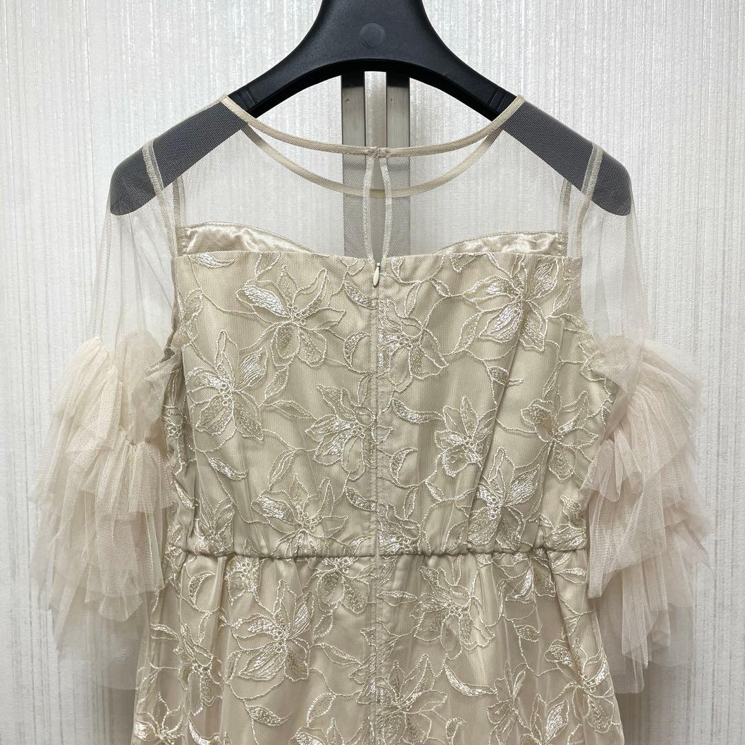様々　　Pearl motif embroidery dress