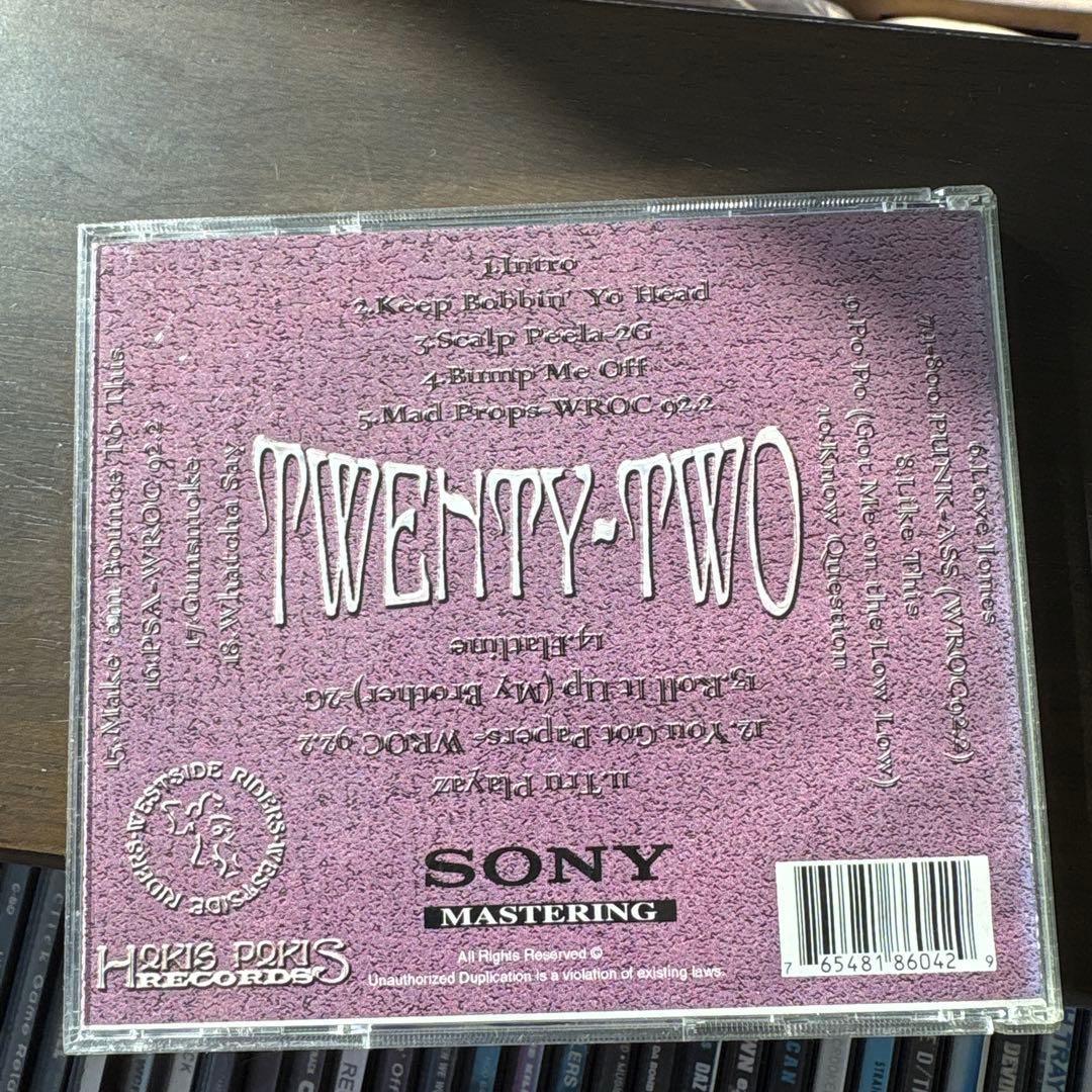 洋楽 TWENTY-TWO EYE TO EYE g rap
