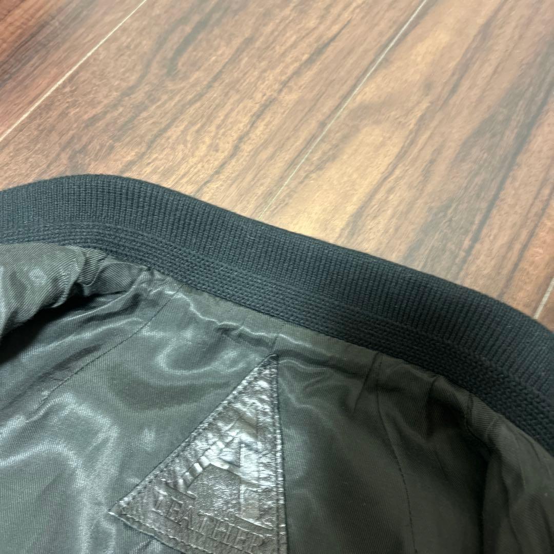 A LEATHER 牛革ジャケット