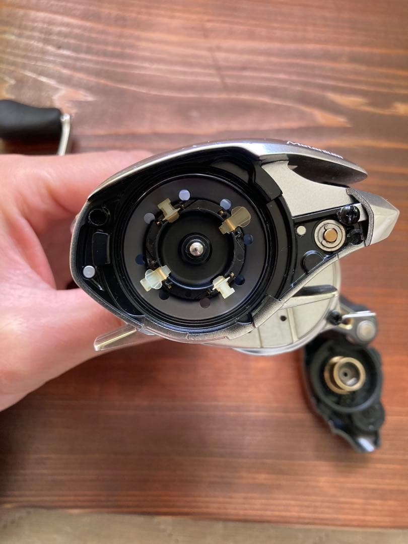 SHIMANO nium MGL HG LEFT ベイトリール