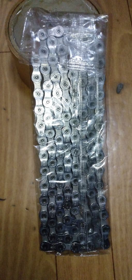 SHIMANO DURA-ACE CN-7701 9s チェーン 114L