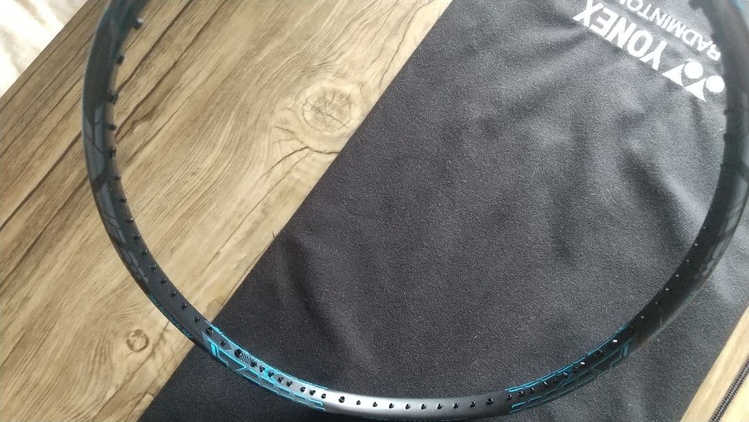 【ジャンク品】ヨネックス　ボルトリックZフォース2 ３Ｕ５