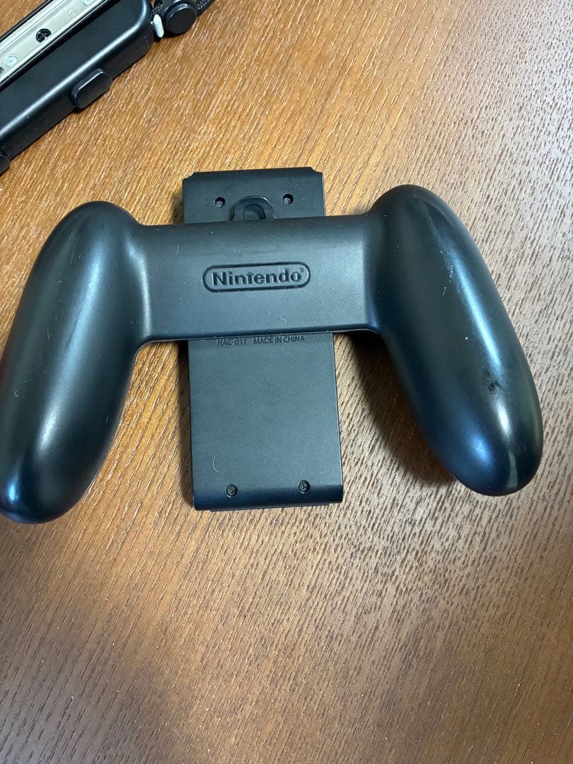 Nintendo Switch レッド 本体 充電器付き　8点セット