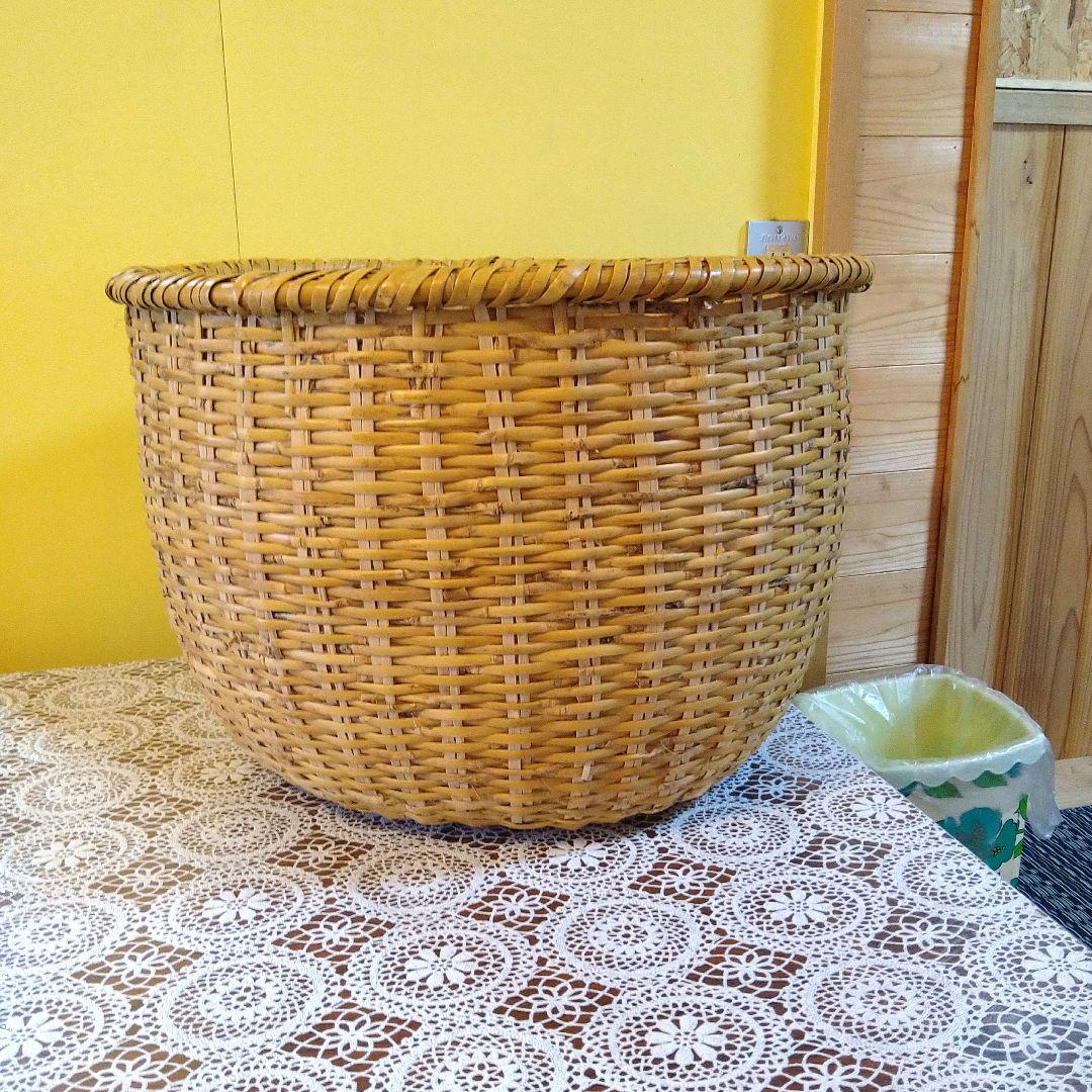 【昭和レトロ】古民具 特大 竹籠 直径54.5cm, 高さ38cm
