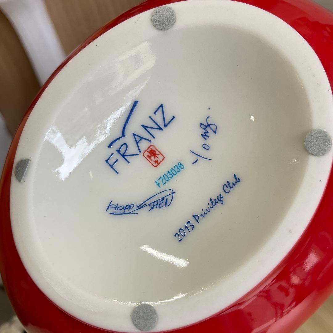 FRANZ 赤い花瓶 陶器 花の装飾