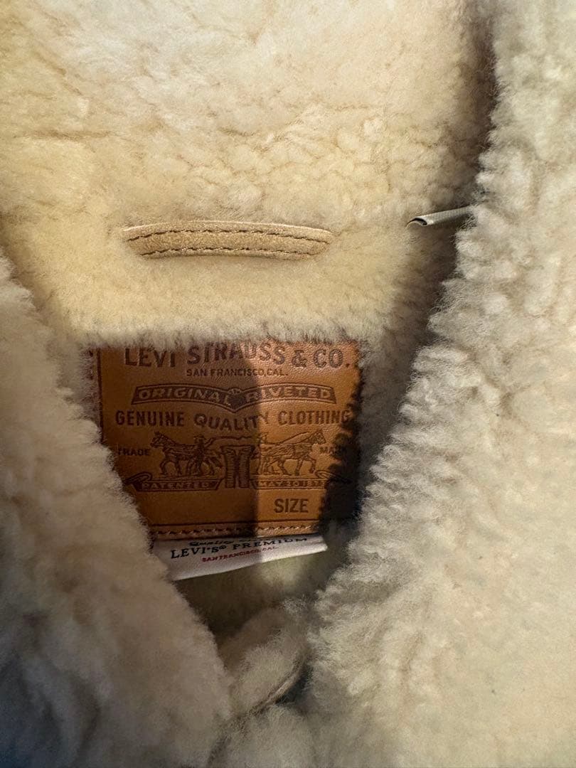 リーバイス　shearling trucker jkt ムートンジャケット　M