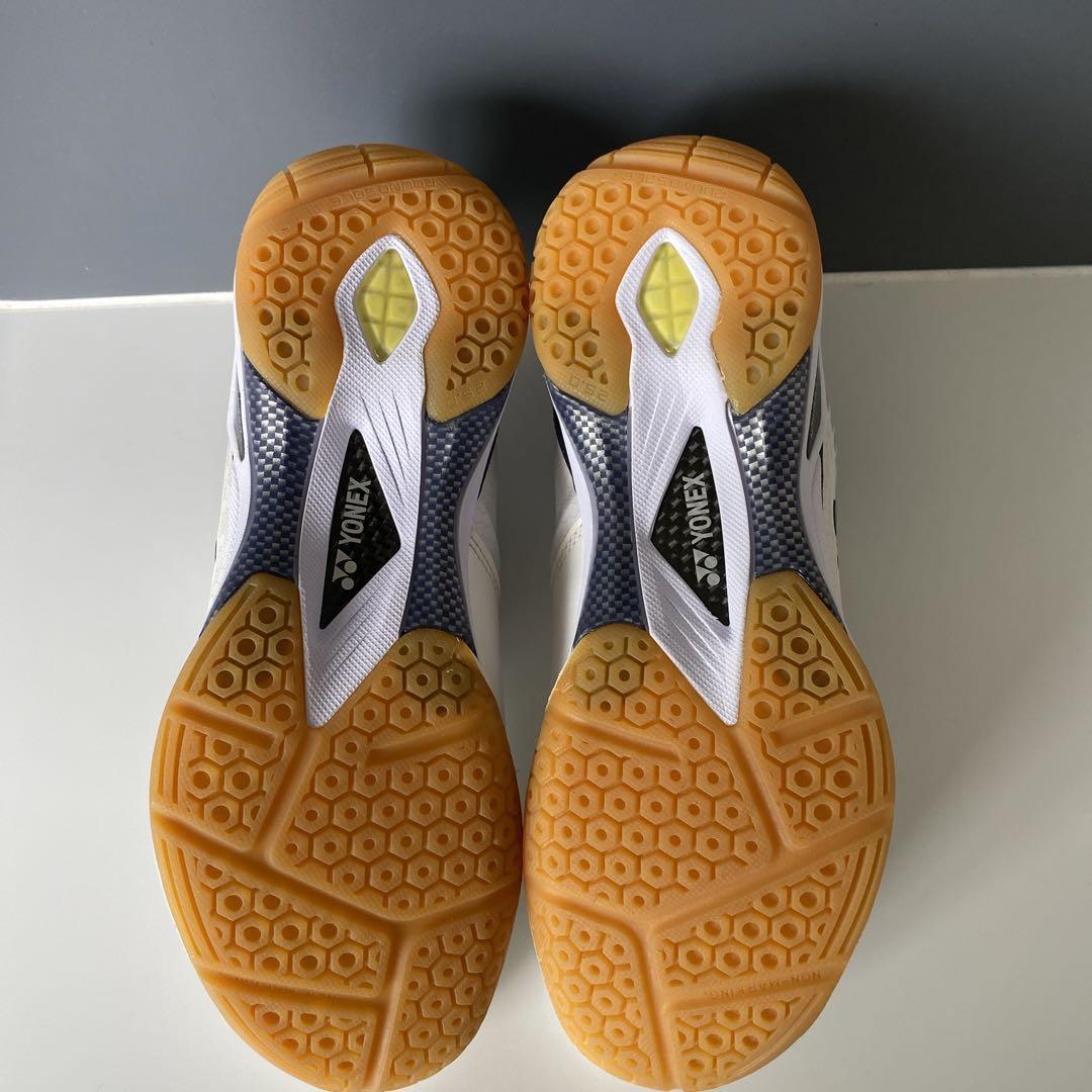 YONEX 66Z 25cm ホワイト 極美品 ソール減りなし希少モデル