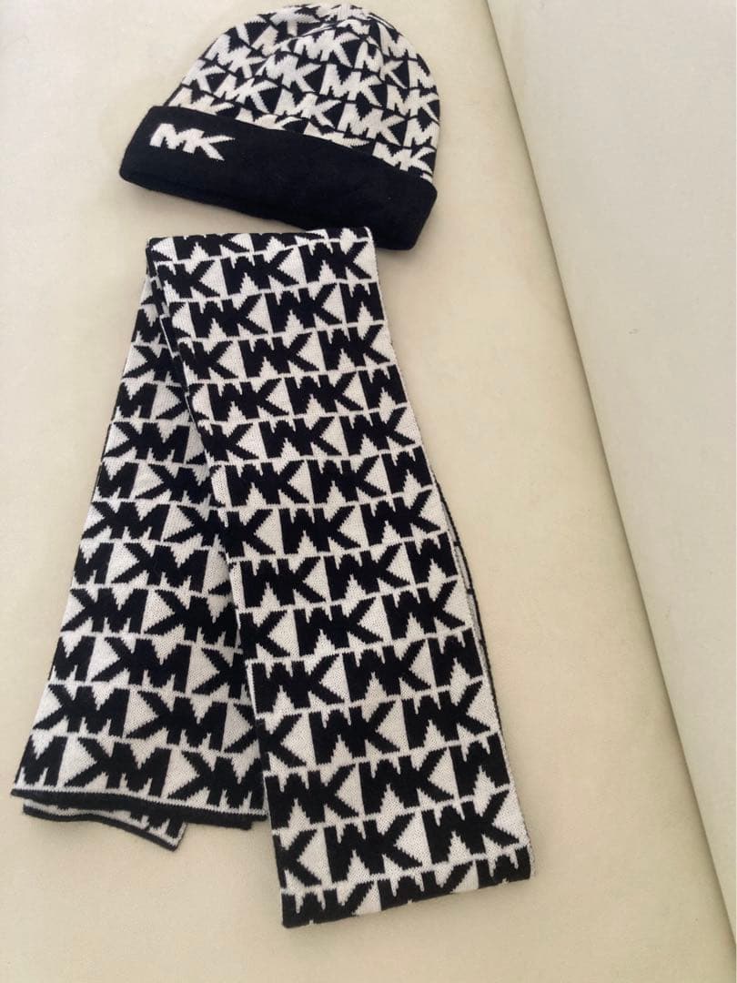 MICHAEL KORS マフラー&ニットキャップ