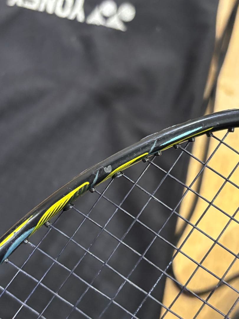 YONEX NANOFLARE 800LT(廃盤）