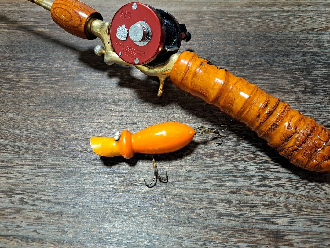 道楽　DOWLUCK　ドウラク　マイドナルド？　かなりオールド