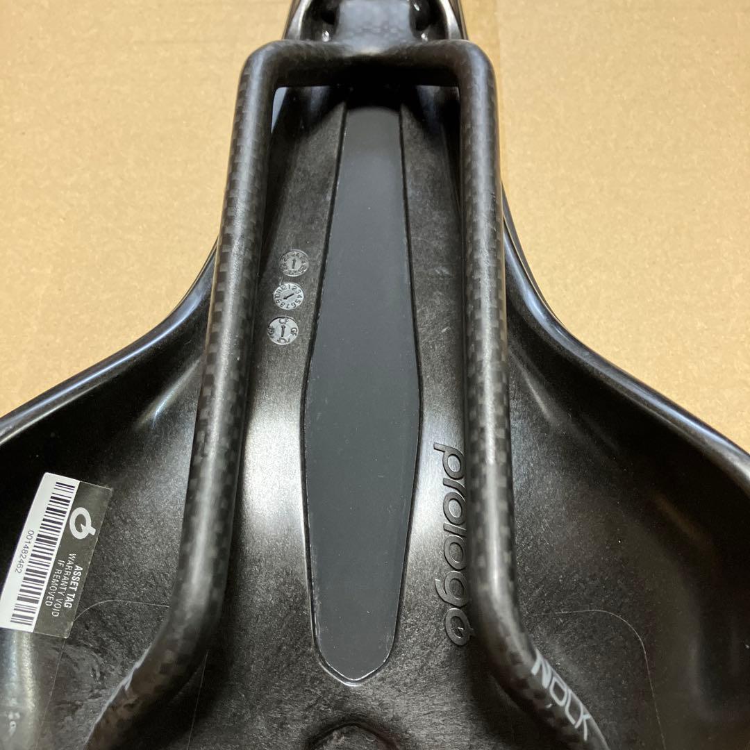 Prologo(プロロゴ) NAGO R4 NACK 147 サドル