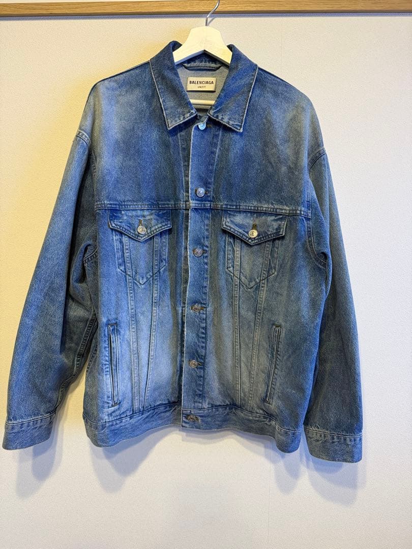 美品　バレンシアガ　21AW バック BB ロゴ スプレー ペイント xsサイズ