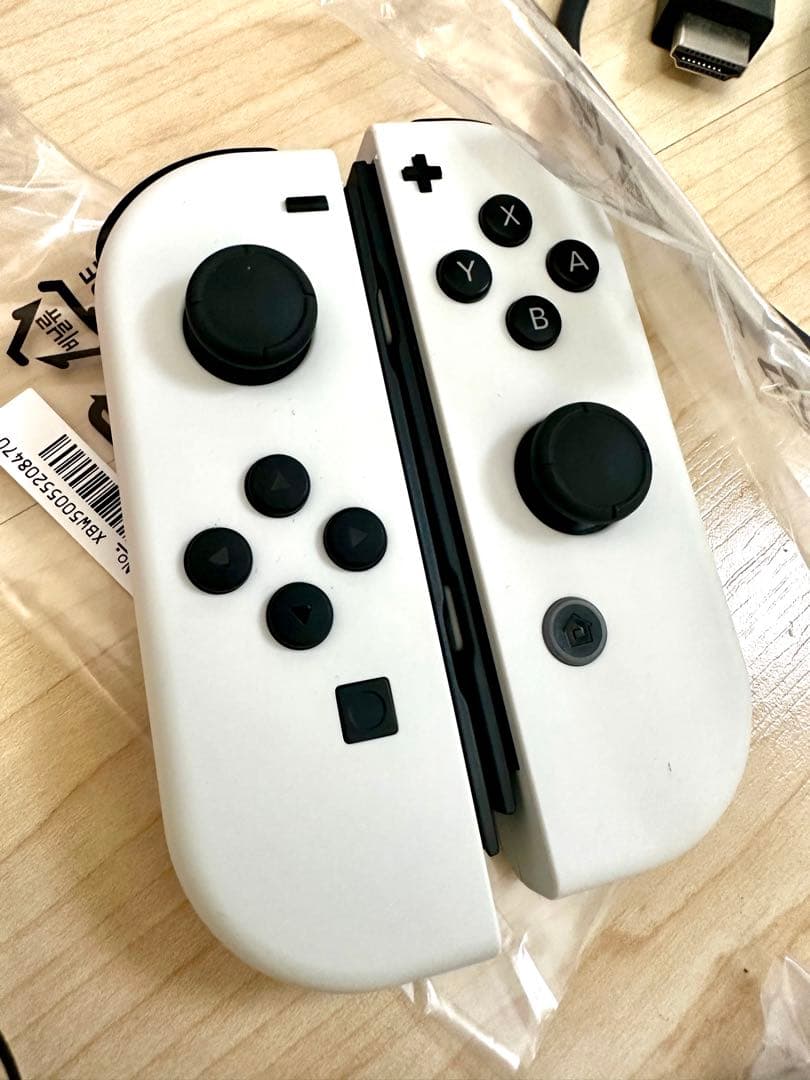 【10日間限定】美品NintendoSwitch (有機EL) + ソフト