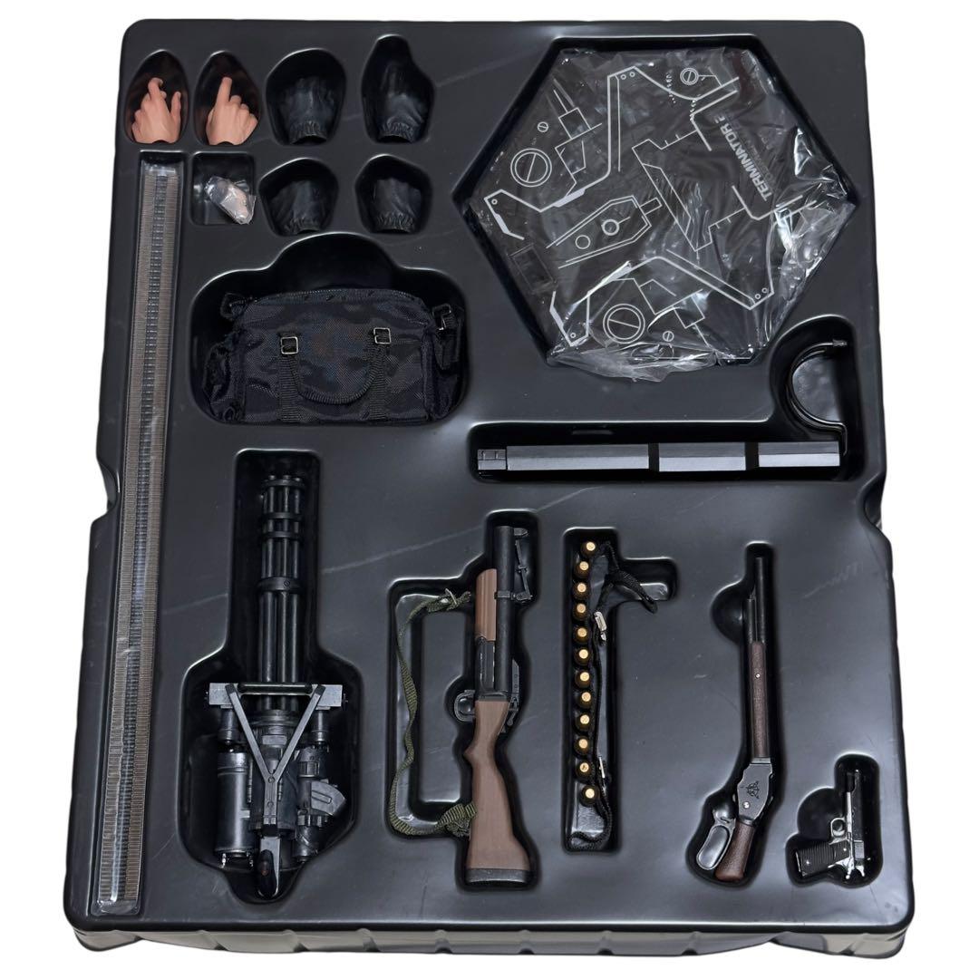 【うり専用】Hot Toys T2 T-800 DX10 ムービーマスターピース