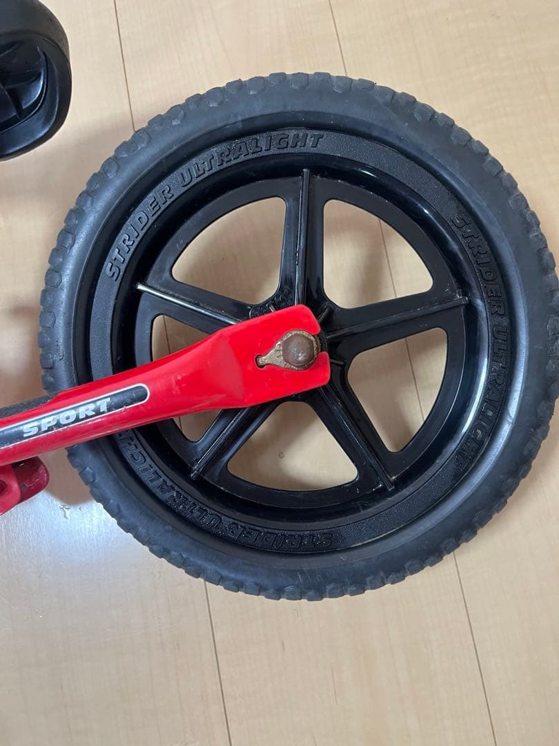 STRIDER スポーツ バランスバイク レッド　ストライダー　レッド