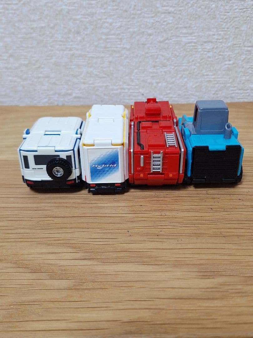 ミニカー M8651
