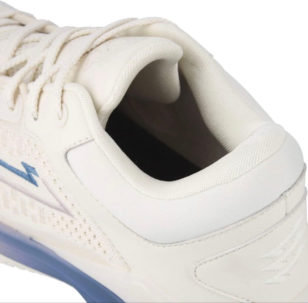 【ぐりこ】EGO BLAZE OFF WHITE×BLUE 25.5