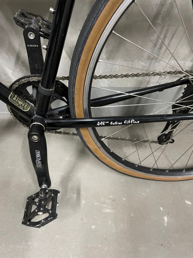引き取り限定 SURLY CROSS CHECK BLACK 57 純正タイヤ付