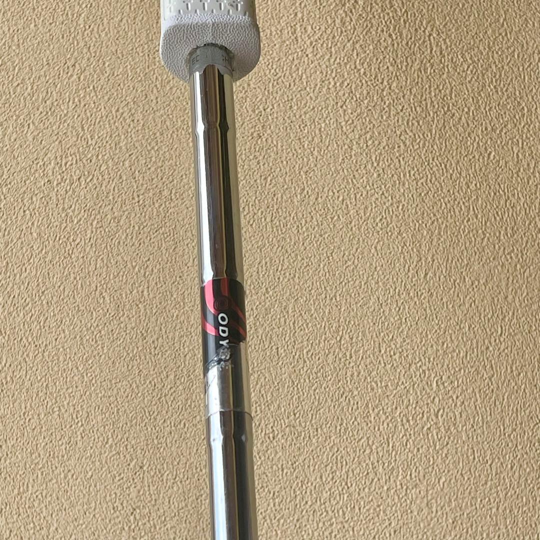 【カバー付】ODYSSEY BACKSTRYKE 2-BALLパター33㌅