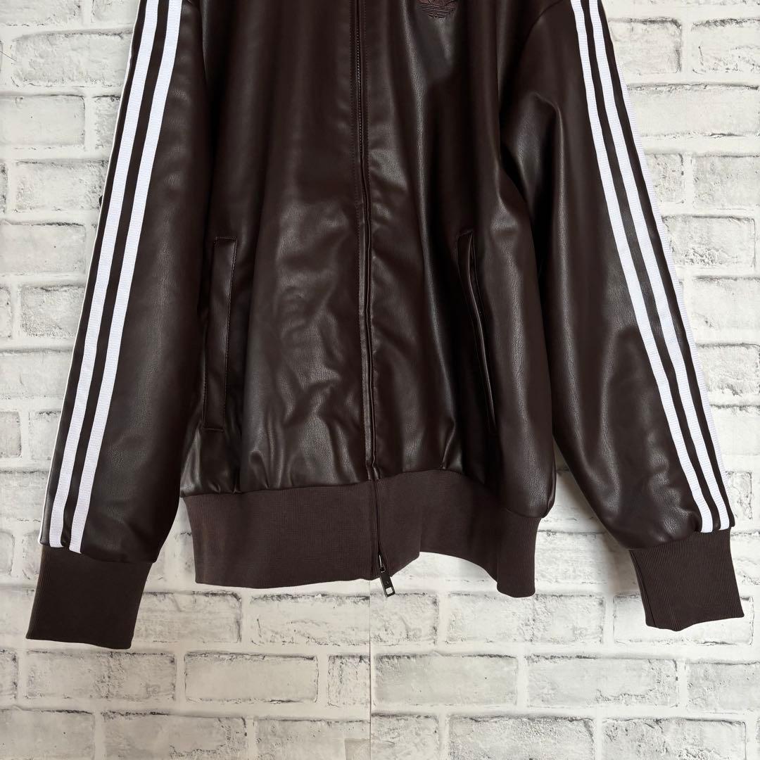 新品XS⭐️adidasスリーストライプ プレザー トラックトップ ダークブラウン