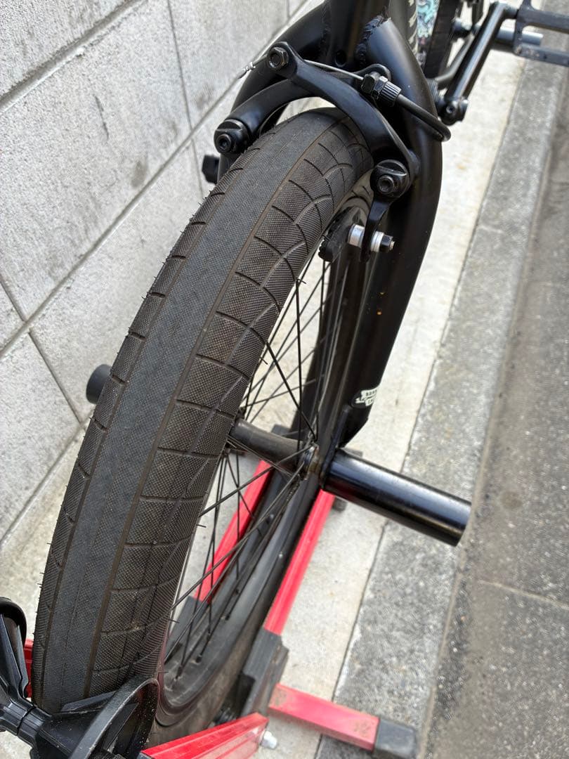 【直接引き取りのみ】LEUCADIA BMXバイク 20インチ ブラック